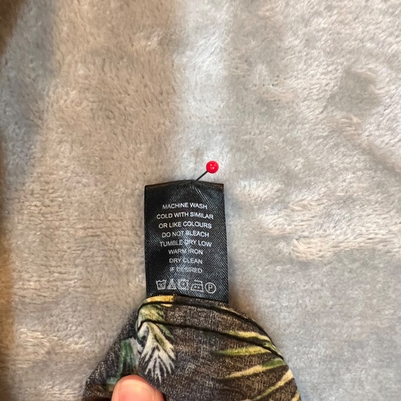 Cactus Man Ricky Singh Cotton Shirt Men's Large Black Floral Palm Flamingo Aloha - Picture 7 of 10